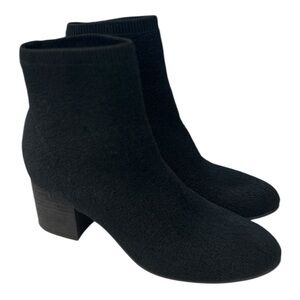 EILEEN FISHER Black Knit Pull On Ankle Boots Size 6.5